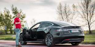 Jazda snov na Tesla Model S 100D