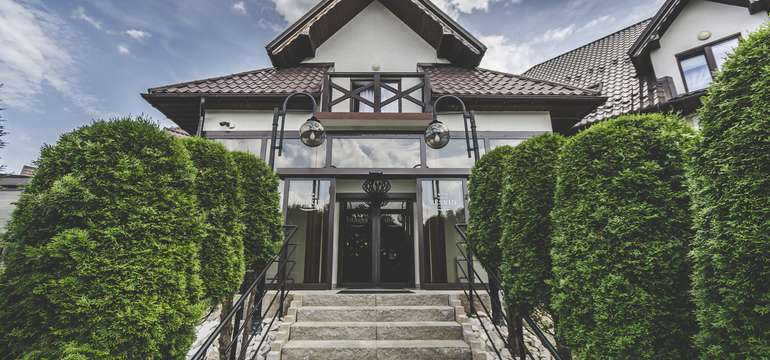 Kompleks Beskid*** sa nachádza v malebnom horskom prostredí Poľska