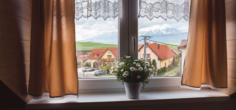 Dvojlôžková izba s výhľadom na Tatry