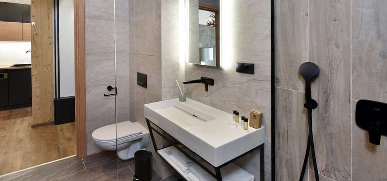 Plne vybavený apartmán s balkónom