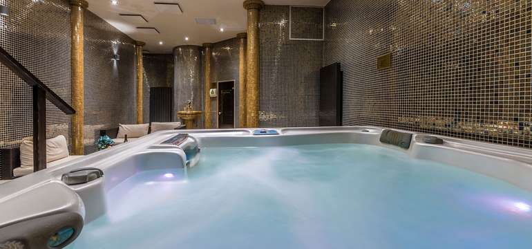 Wellness v Boutique Hotel Empress**** 