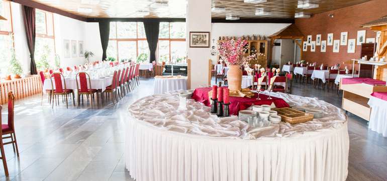 Restaurace