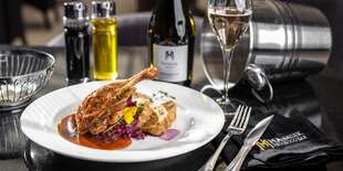 200 g Pečené kačacie stehno