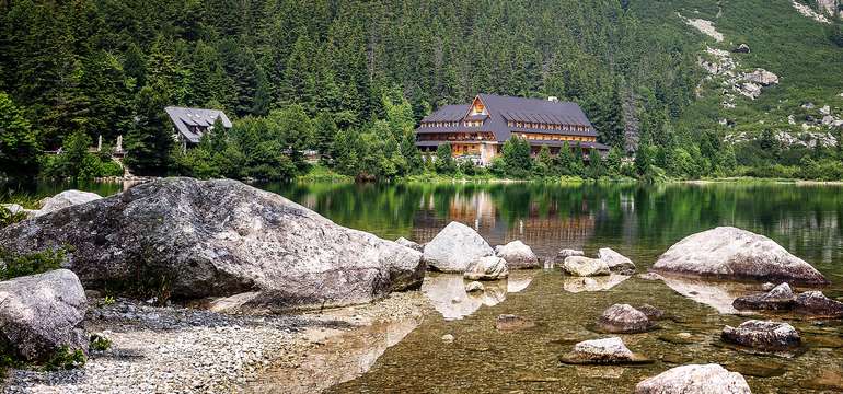Horský Hotel pri Popradskom plese vo Vysokých Tatrách