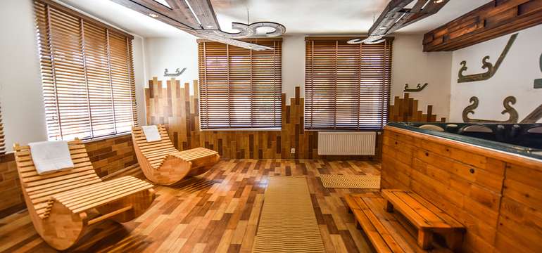 Wellness centrum priamo v penzióne (fínska a parná sauna, vírivka a oddychová zóna)