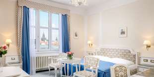 Štýlový nábytok podčiarkuje výnimočnú atmosféru celého hotela