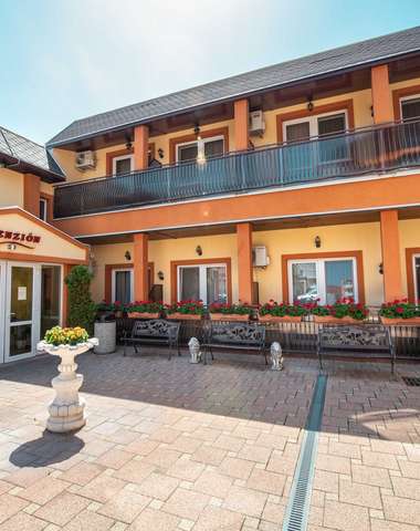 Penzión a relaxačné centrum Viktória v Galante
