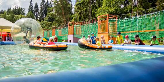 Celodenný vstup do bazéna s DINO šmýkačkami v Zábavnom parku Liptov/Liptovský Mikuláš