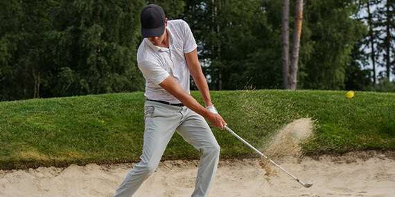 Získajte zelenú kartu a ročné členstvo v klube na golfovom kurze Dynamic Golf Academy/Báč - Apex Golf Club