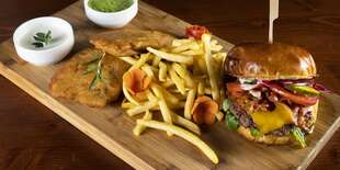 Burger a pivné Fish and Chips 