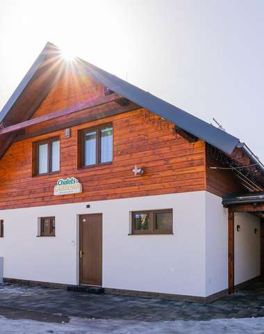 Chaletový apartmán Gardenia situovaný v absolútnom centre strediska PARK SNOW Donovaly