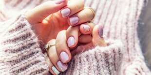 Japonská manikúra, gél lak alebo gélové nechty v salóne Brilliant Smile