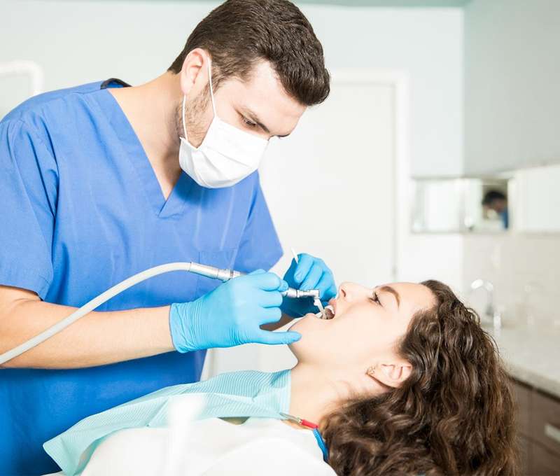 Dentálna hygiena v Dental Pohotovosť