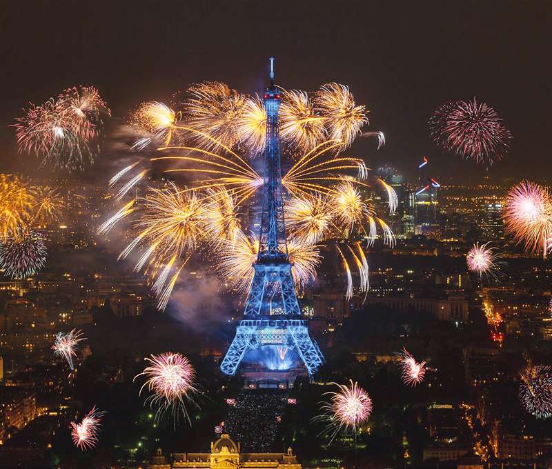 Silvester v Paríži s CK Metal bude nezabudnuteľný