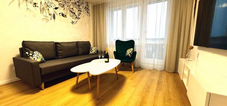 2-izbový apartmán s balkónom