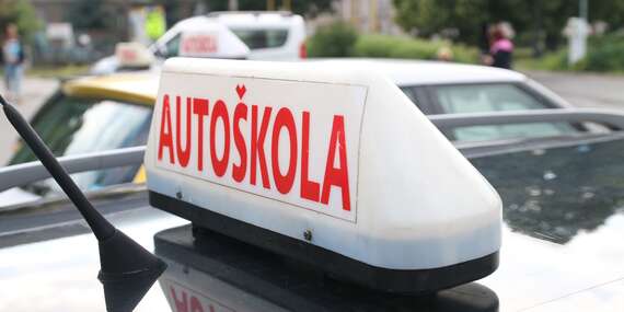 Kurz na získanie vodičského preukazu skupiny B v Autoškole Renner so zľavou/Košice