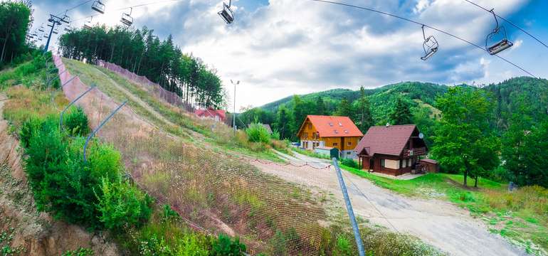Ideálna poloha vo Valčianskej doline priamo na svahu