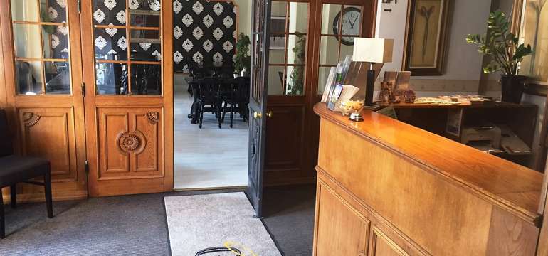 Recepcia a reštaurácia hotela Gloria*** v Budapešti