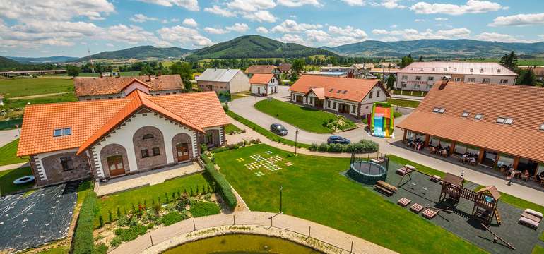 Penzión Masarykov dvor ponúka pohodlné a štýlové ubytovanie, tradičnú gastronómiu a dokonalý relax