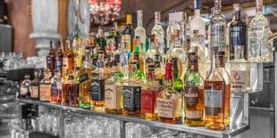 Hall of Kings reštaurácia s parádnym interiérom