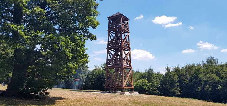 Okolí hotelu West**** nabízí spoustu možností pro pěší turistiku, cykloturistiku a výlety