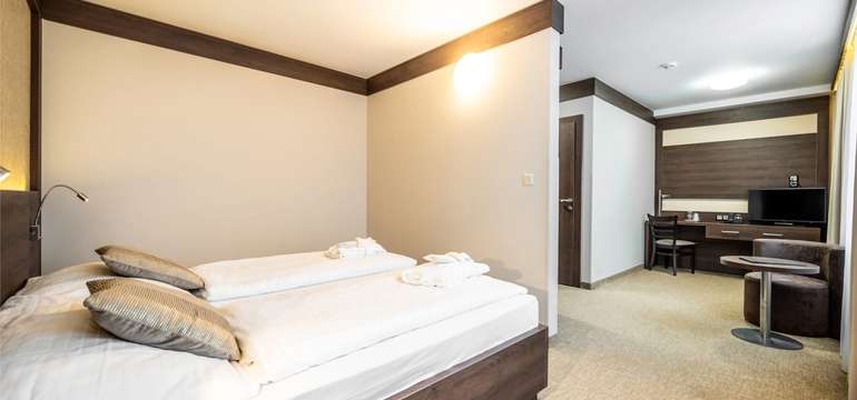 2-lôžková izba Comfort s manželskou posteľou