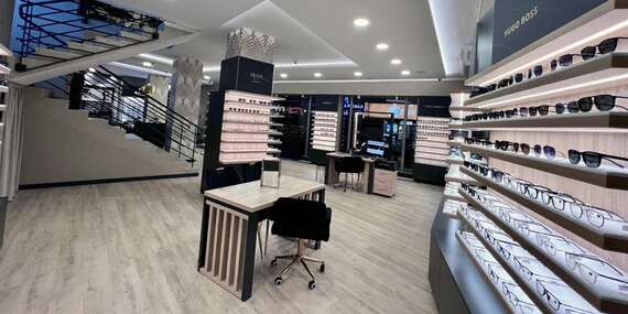 Kompletné vyšetrenie zraku v očnej optike DUOS na Dunajskej so zľavou na značkové okuliare/Bratislava - Staré mesto