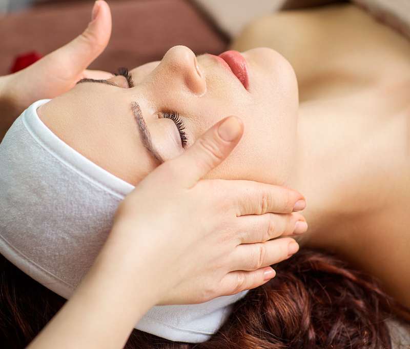 Oxygenoterapia a mikrodermabrázia - intenzívne vyživujúce a omladzujúce ošetrenie pleti