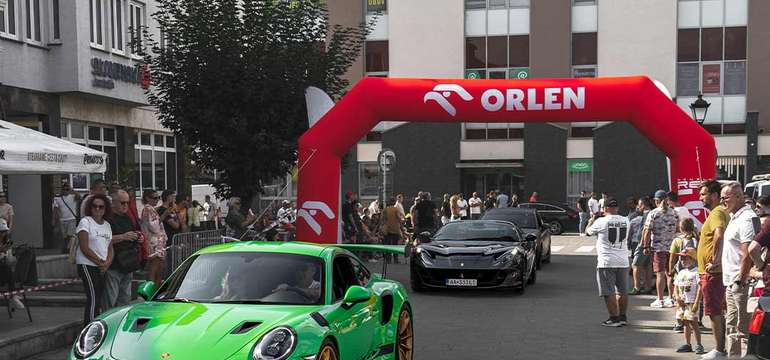 1 000+ áut a motocyklov a 500+ exponátov RALLY MODELOV 