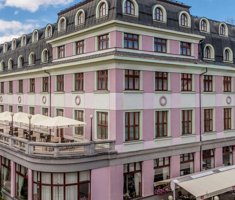 Hotel Kultúra***  priamo v strede Slovenska