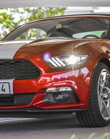 Nezabudnuteľná jazda na prenajatom Mustangu Cabrio
