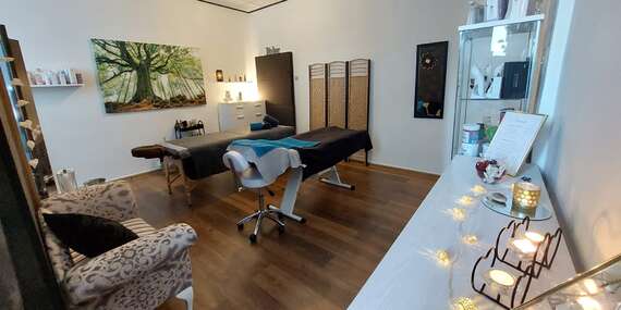 Starostlivosti o telo a tvár pre dámy i pánov: Fassage - masáž + mini kozmetika/Bratislava - Ružinov