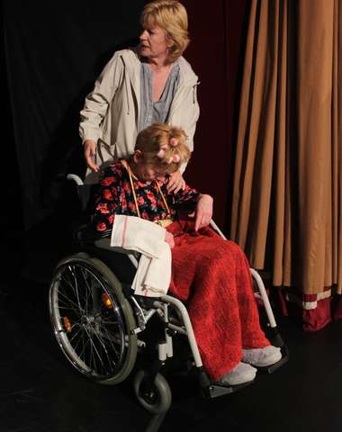 Elena (H. Letková), Anna (Ľ. Swanová)