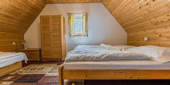 Chata Lesana vo Vysokých Tatrách s kapacitou pre až 7 osôb - s krbom, ohniskom a vlastným altánkom/Stará Lesná