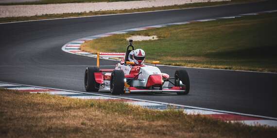 Racetaxi jazda na okruhu Slovakia Ring - najlepšia možnosť ako zažiť naozaj rýchlu jazdu/okres Dunajská Streda, Slovakia Ring - Orechová Potôň