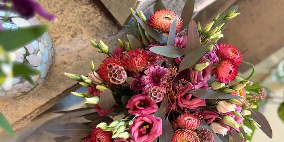 Aranžovanie a viazanie s profesionálnou floristkou v Miesto - rozkvitnutá pekáreň/Bratislava - Staré Mesto