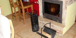 V spoločnej obývačke je aj krb