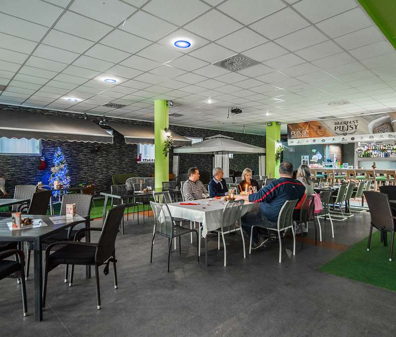 Hotel Plejsy Spa & Fun Resort ***, reštaurácia, v cene pobytu chutná polpnezia