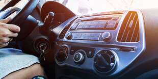 Plnenie klimatizácie v EMko Servis