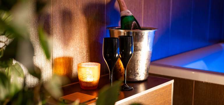 Privátne wellness so sviečkami a sektom v PREMIUM**** business hotel