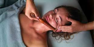 Manuálny Lifting tváre a maderoterapia v RehaBell