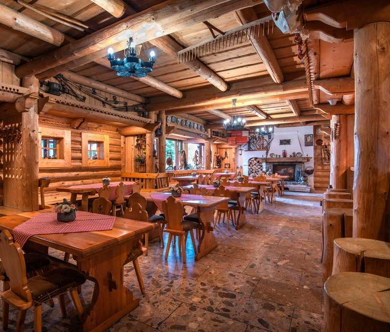 SOVA Hotel & Restaurace pod majestátními Belianskými Tatrami
