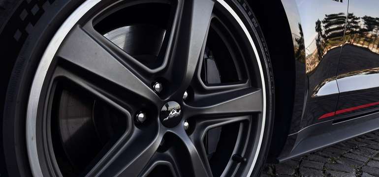 Zážitková jazda na Ford Mustangu