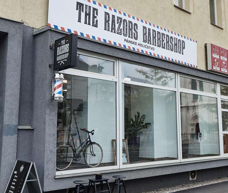 Pánsky strih, holenie britvou alebo Kombo v The Razors BarberShop na Radlinského