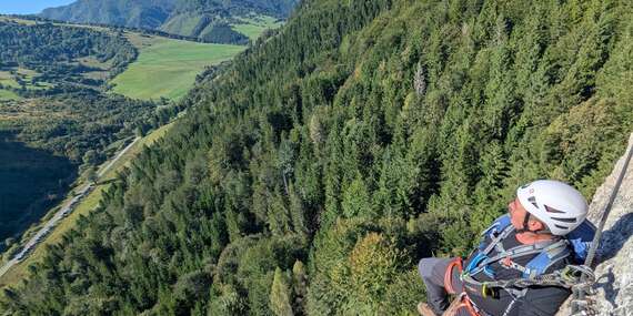 Ferratový kurz v teréne s inštruktorom v lokalitách Liptovské Revúce - Dve Veže, Nitra - Zobor alebo Zvolen - Sokolie skaly/Liptovské Revúce/Nitra/Zvolen