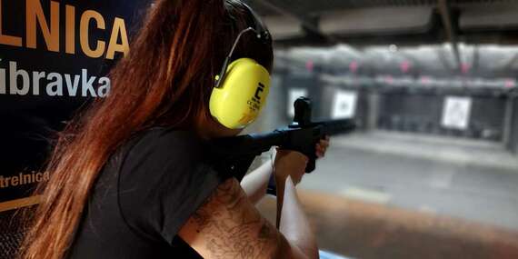 Ostrá streľba z guľových zbraní podľa výberu - Pištoľ Glock 44, samopal Thompson, Revolver Ruger.../Bratislava - Dúbravka