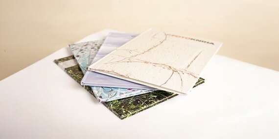 BLACK FRIDAY: Lesklá fotokniha v tvrdých doskách vo formáte A4 - 32 až 200 strán + DARČEK/Slovensko