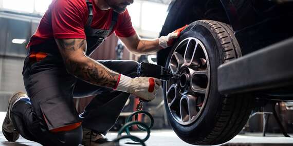Výmena alebo kompletné prezutie pneumatík s kontrolou bŕzd v autoservise Navigates / Bratislava - Ružinov