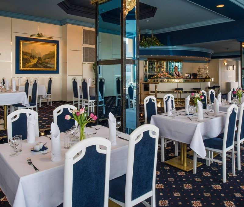 BOHEMIA TOP RESTAURANT ponúka impozantný výhľad na Prahu