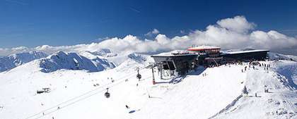 Vyžrebovali sme výhercov z dotazníkov ku skipassom